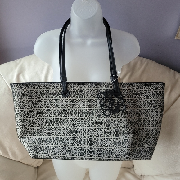 Loewe Jacquard Tote Bag - Picture 8 of 12